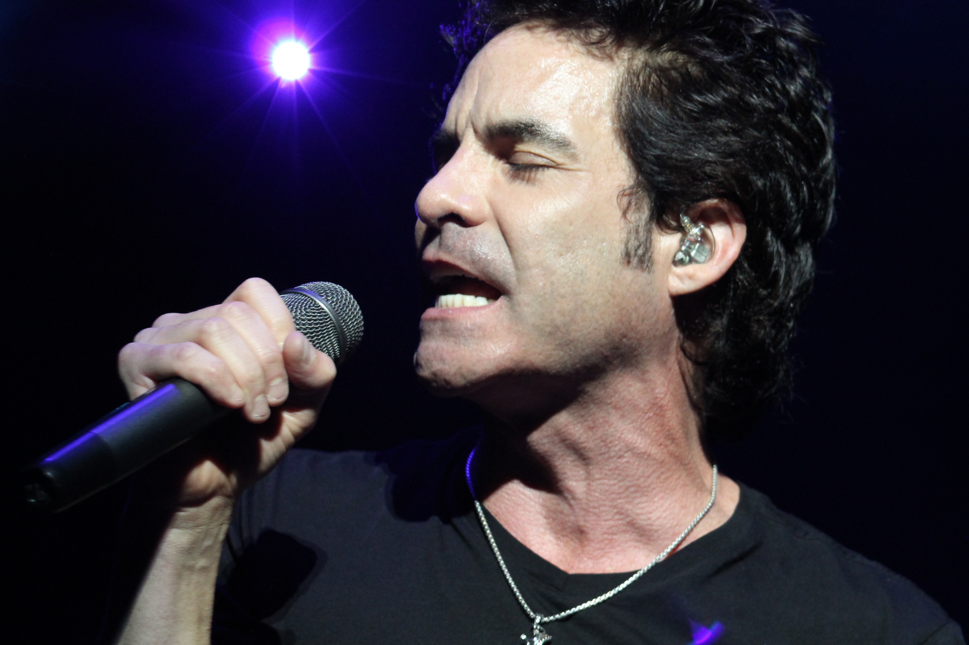 Train Concert Photos - Photo by Chris Horton