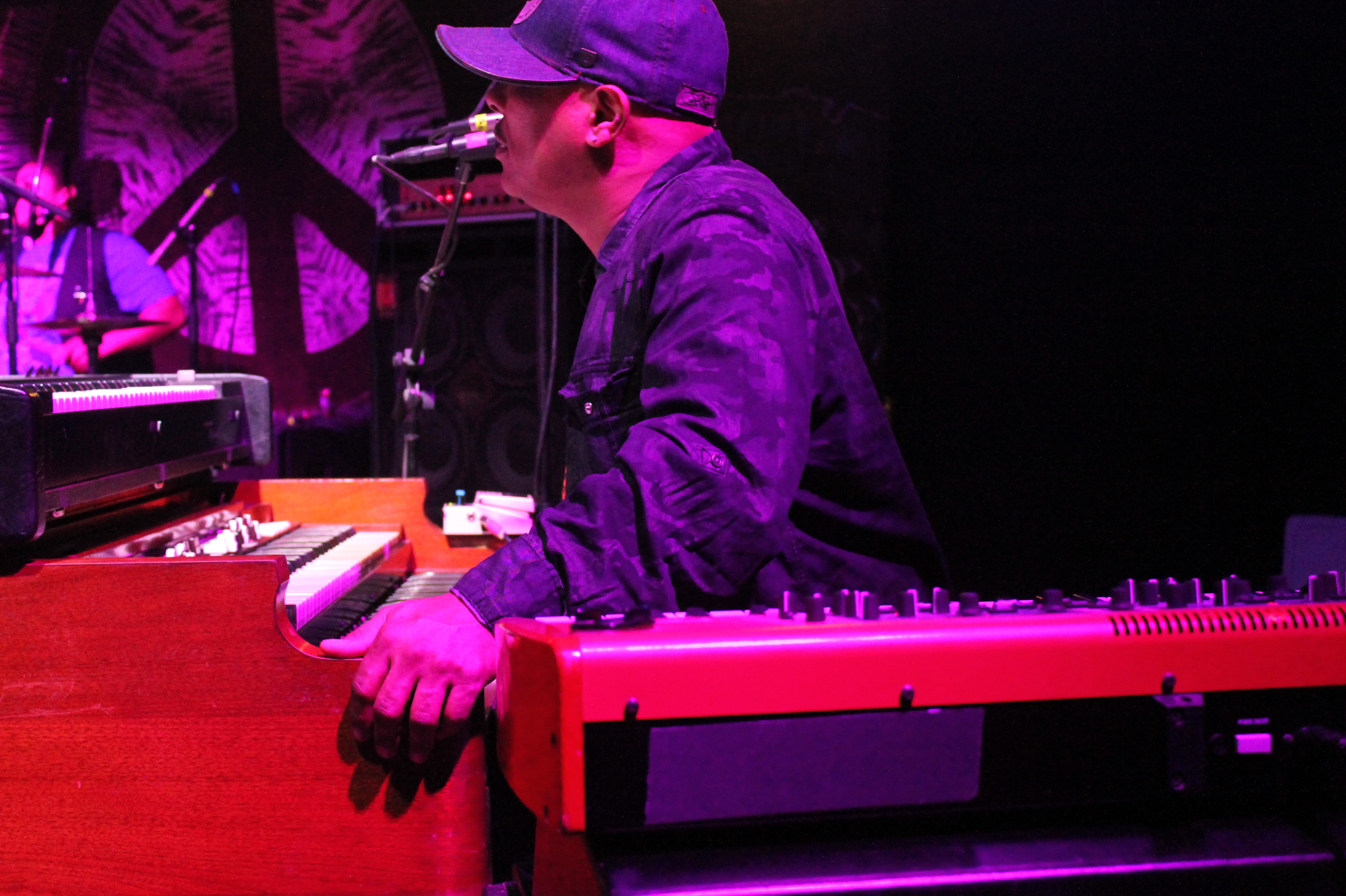 Funk Jam - Ivan Neville (Dumpstaphunk) - Photo by Chris Horton